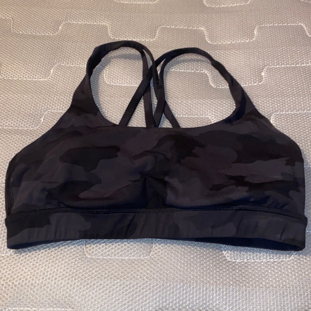 Lululemon size 6 bra